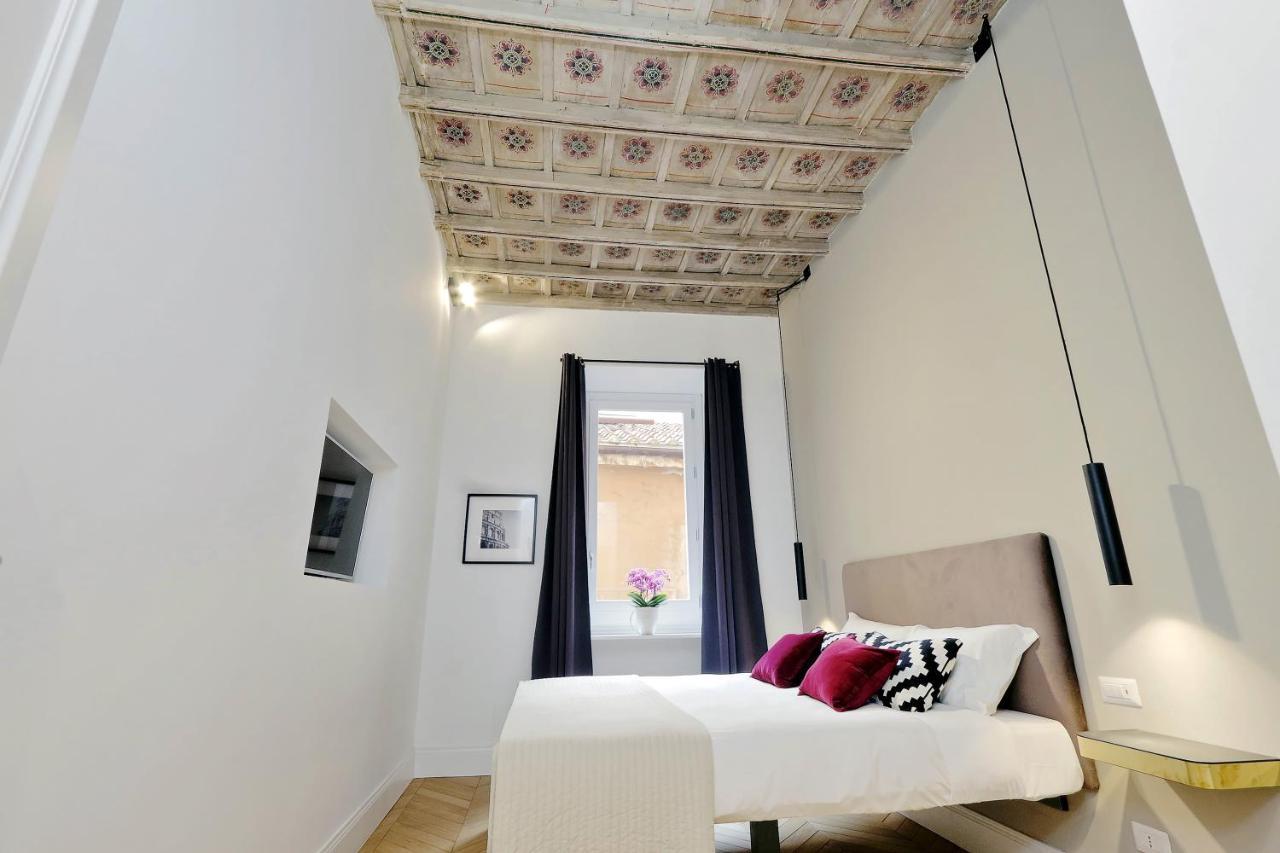 Eve Guest House At Trevi Fountain Roma Exterior foto
