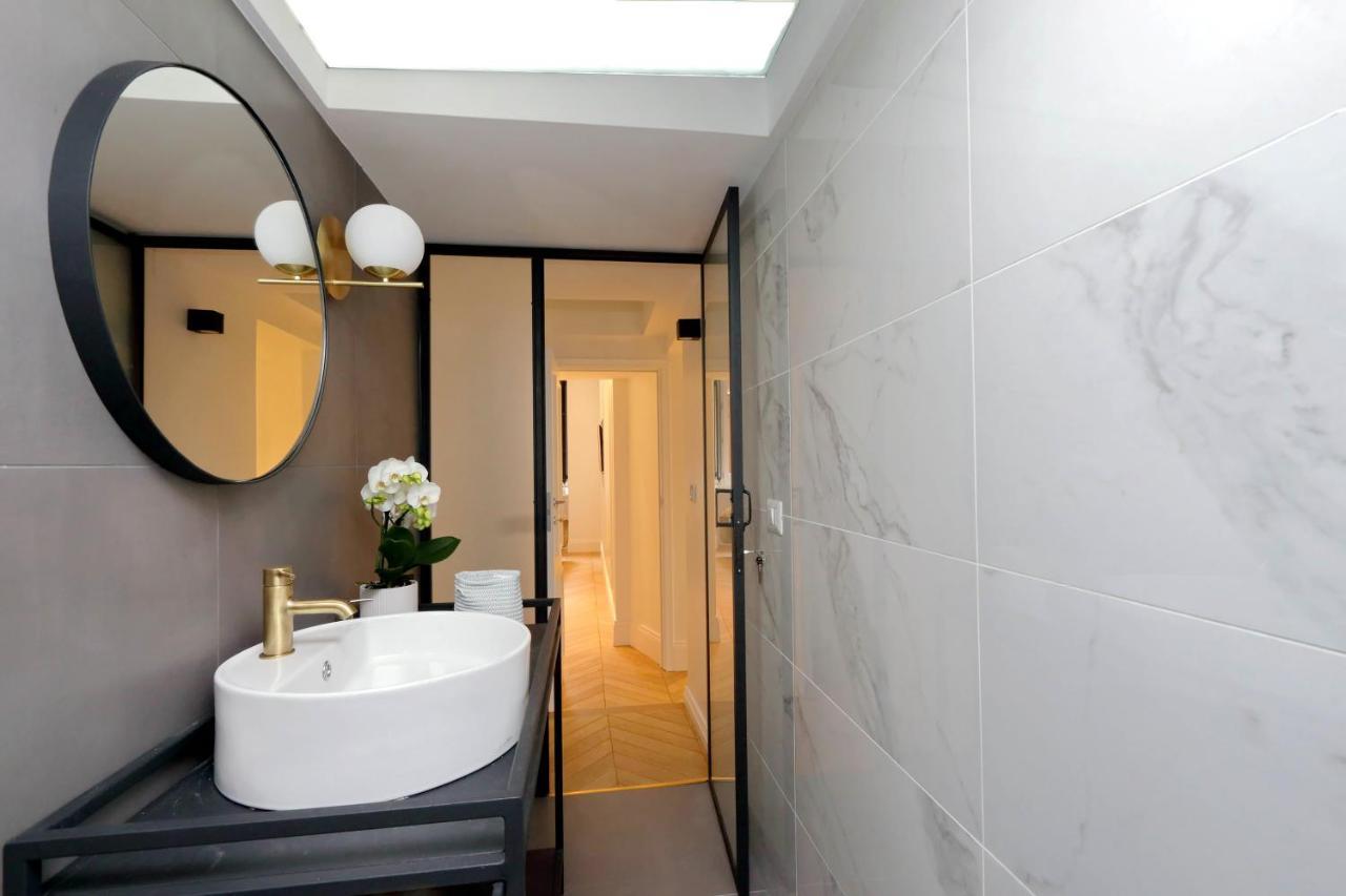 Eve Guest House At Trevi Fountain Roma Exterior foto