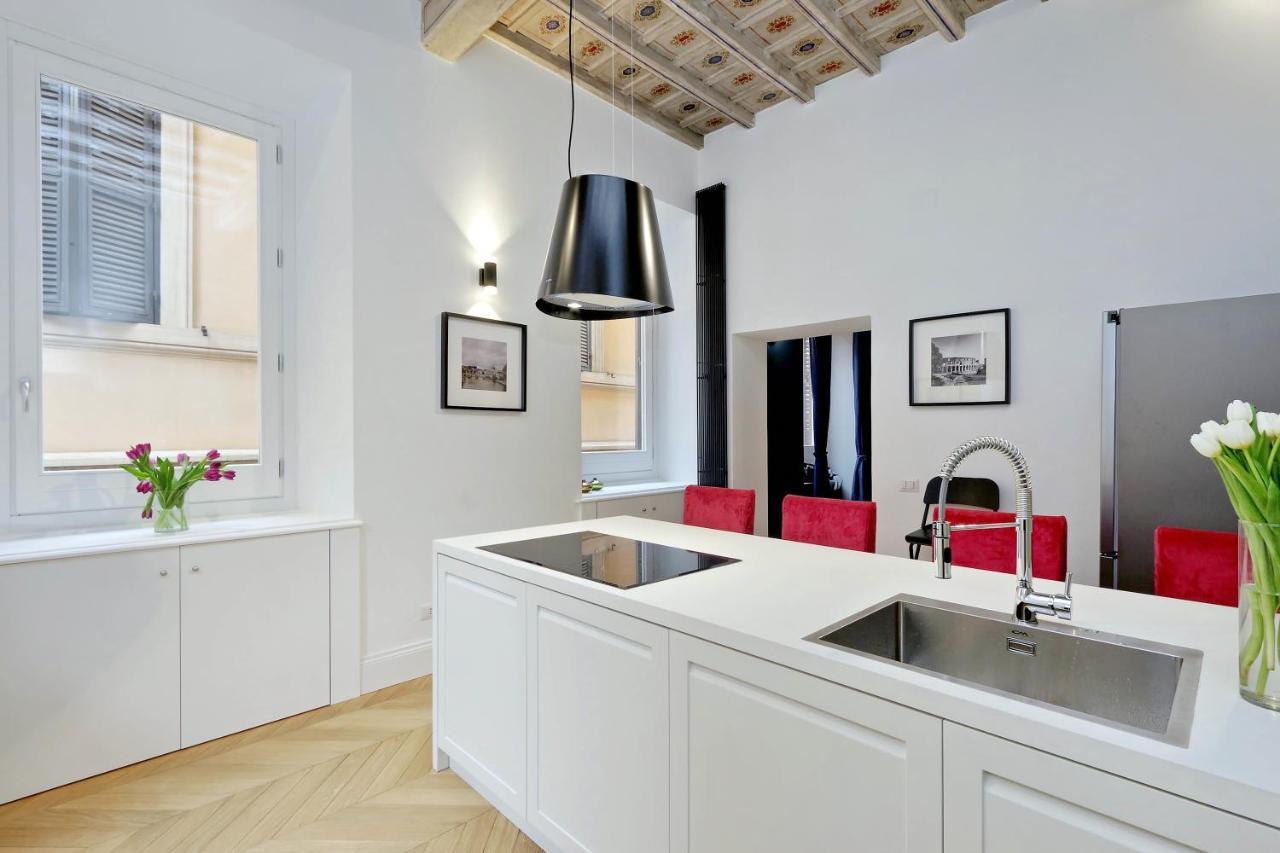 Eve Guest House At Trevi Fountain Roma Exterior foto